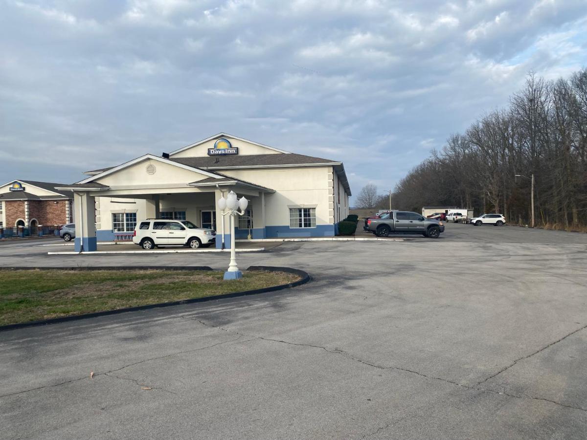 Days Inn By Wyndham Perryville Dış mekan fotoğraf