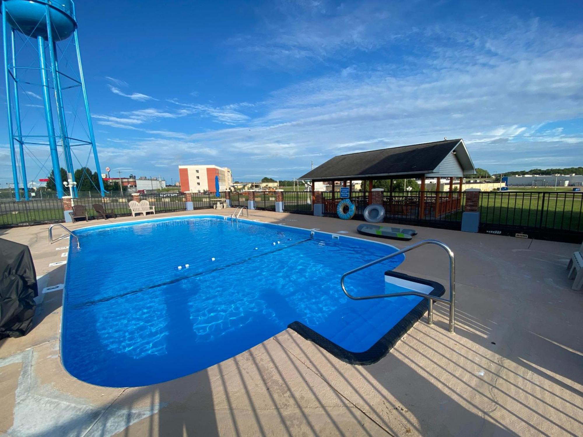 Days Inn By Wyndham Perryville Dış mekan fotoğraf